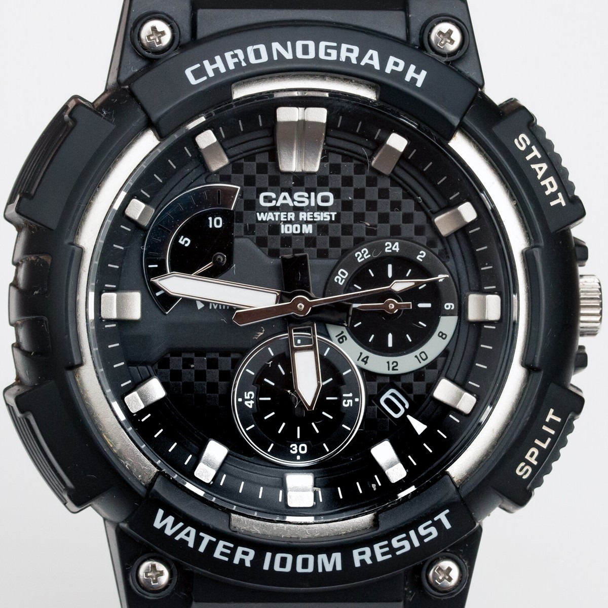 casio-mcw-200h-1avdf-montre-multifonctionnelle-avec-resistance-a-leau-de-200-metres-verre-saphir-mcw-200h-1avdf