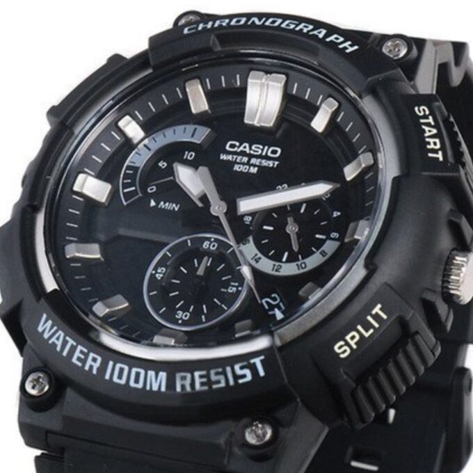 Casio MCW-200H-1AVDF - Montre Multifonctionnelle avec Résistance à l'Eau de 200 mètres - Verre Saphir