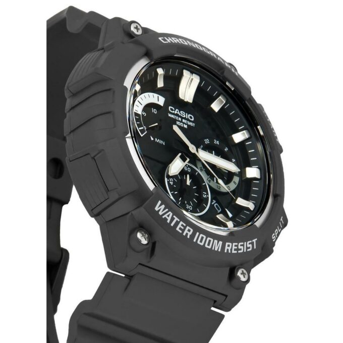 Casio MCW-200H-1AVDF - Montre Multifonctionnelle avec Résistance à l'Eau de 200 mètres - Verre Saphir