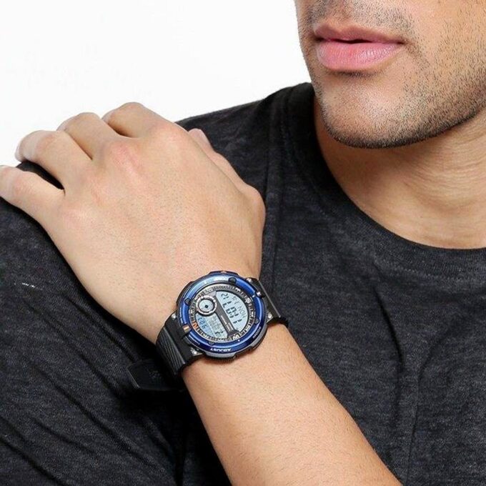 Montre Casio SGW-600H-2ADR - Idéale pour la Plongée avec Fonctionnalités Avancées