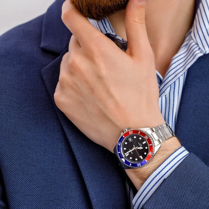 Montre Casio MDV-10D-1A3VDF - Style Sportif avec Cadran Noir et Bracelet en Acier Inoxydable