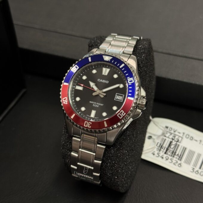 Montre Casio MDV-10D-1A3VDF - Style Sportif avec Cadran Noir et Bracelet en Acier Inoxydable