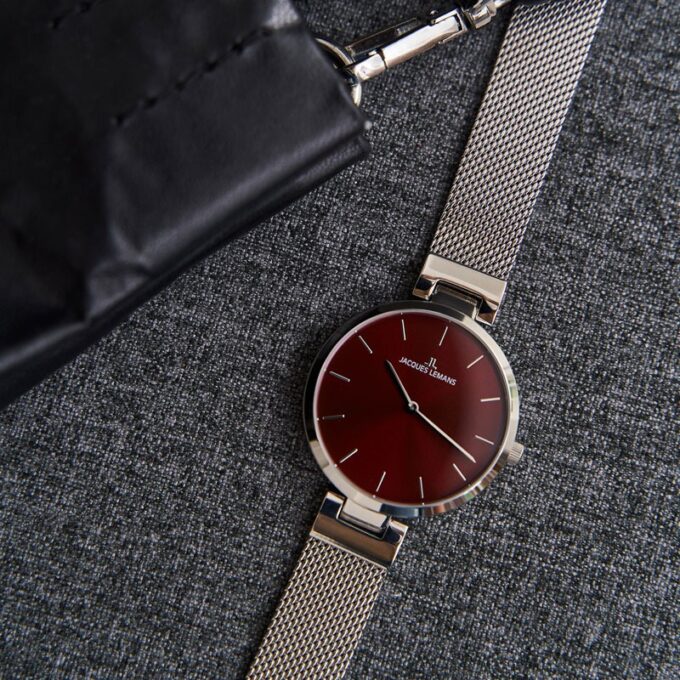 Montre femme habillée Jacques Lemans Milan - Quartz, acier brossé/poli, cadran rouge, Ø34mm, étanche 5ATM - 1-2110E