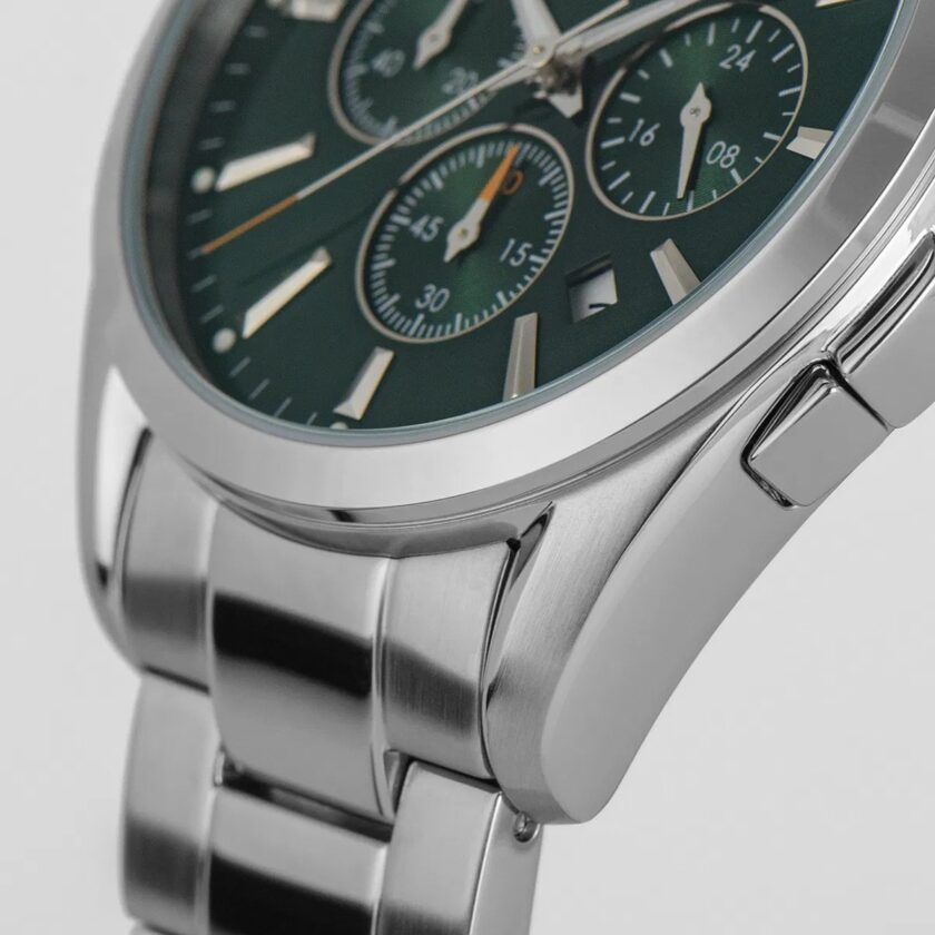 montre chronographe homme jacques lemans derby 1 1945.1f – quartz, acier inoxydable, cadran vert, bracelet argent, étanche 10 bar, verre minéral, date – garantie 2 ans