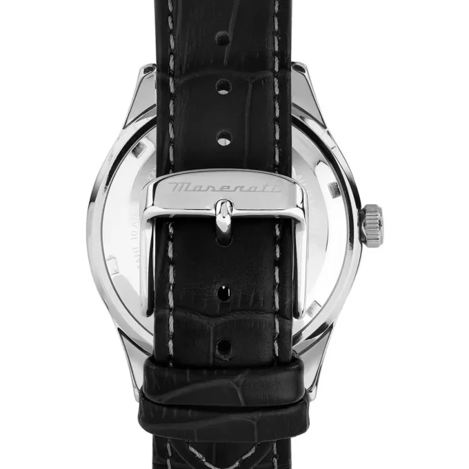 Montre Maserati Sorpasso – R8851124003 – Boîtier Inox 42 mm – Mouvement Miyota – Bracelet en Cuir – Cristal Minéral – Résistante à l'Eau 10 ATM (Adaptée à la Natation) – Garantie 2 Ans.