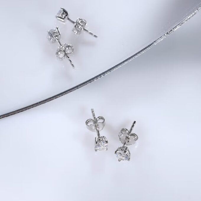 Morellato SAIW157 - Boucles d'Oreilles Précieuses en Argent et Gemmes pour Femme - 4 mm de Diamètre
