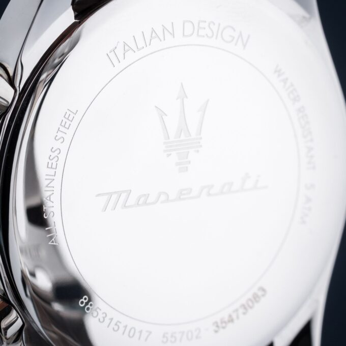 Montre Homme Maserati Attrazione – R8853151017 – Boîtier Acier Inoxydable 43 mm – Cadran Vert Sunray – Mouvement Analogique – Bracelet Acier Inoxydable – Pierre Zircon Noire – Résistante à l’Eau 5 ATM – Boucle Déployante à Sécurité – Garantie Maserati.
