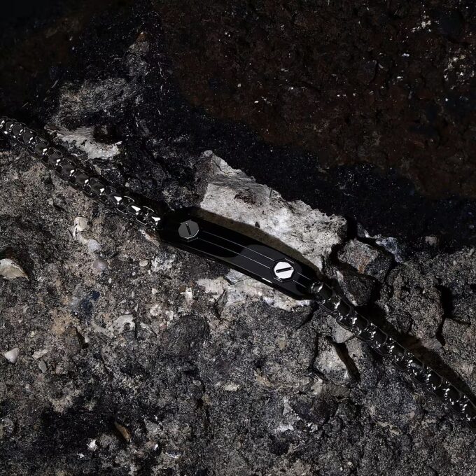 Bracelet Homme Sector Basic SZS126 - Élégance en Inoxydable avec Émail Noir