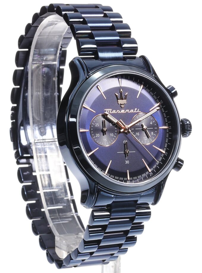 Montre Homme Maserati Epoca Blue Edition – R8873618032 – Chronographe 42 mm – Boîtier Acier Inoxydable Bleu Poli – Mouvement Quartz – Cadran Bleu avec Aiguilles Luminescentes – Bracelet Acier Inoxydable Bleu – Étanchéité 10 ATM – Boucle Pliante – Garantie 2 Ans