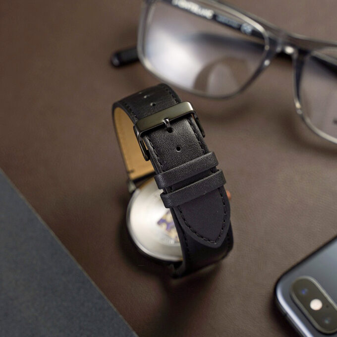 Montre Homme - Casio - Classique, Cadran Noir, Date, Résistante à l’Eau 50m - Acier Inoxydable - Bracelet Cuir Noir - MTP-B120BL-1AVDF