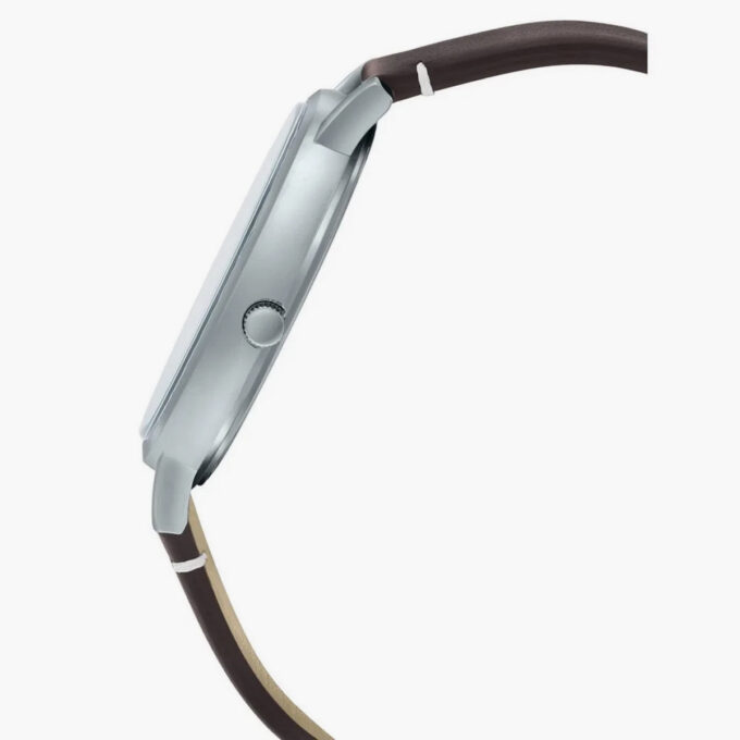 Montre Analogique Casio MTP-B105L-2AVDF - Homme - Cadran Bleu, Index Luminescents, Date, Étanche 50m - Boîtier Acier Inoxydable - Bracelet Cuir Noir - MTP-B105L-2AVDF