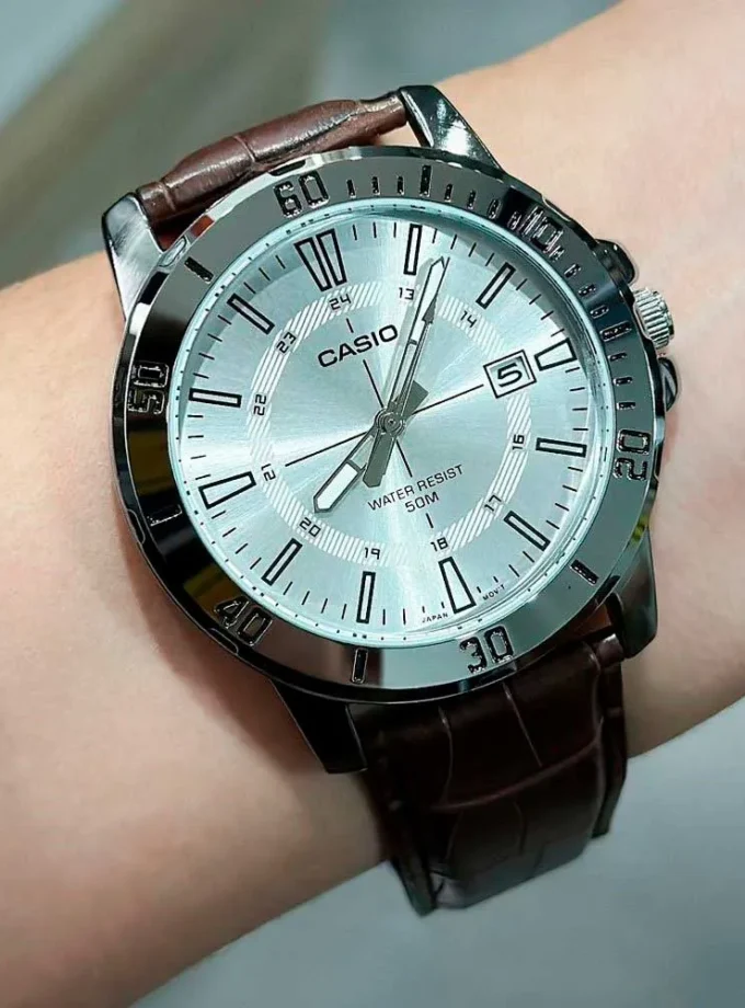 casio mtp vd01l 7cvudf montre Élégante pour homme avec bracelet en cuir noir