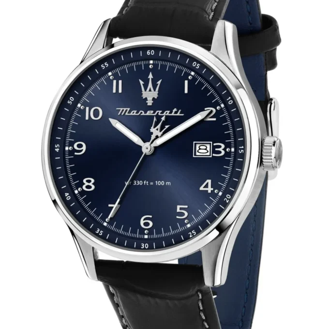 Montre Maserati Sorpasso – R8851124003 – Boîtier Inox 42 mm – Mouvement Miyota – Bracelet en Cuir – Cristal Minéral – Résistante à l'Eau 10 ATM (Adaptée à la Natation) – Garantie 2 Ans.