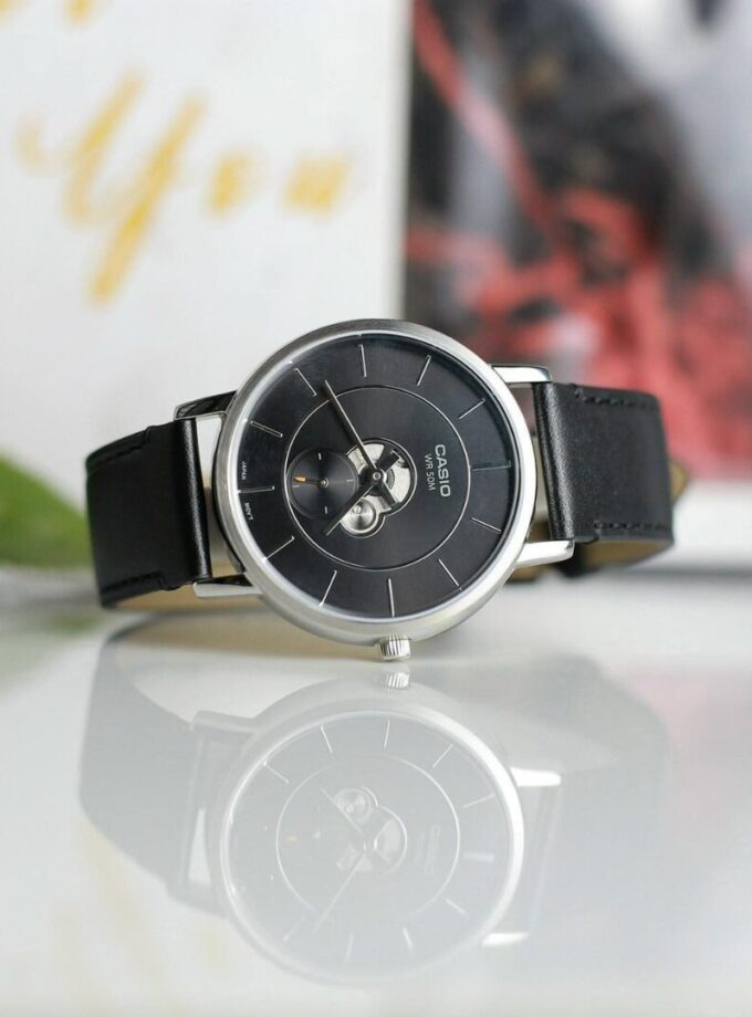 aiwatch_MTP-B130L-1AVDF - Montre Casio MTP-B130L-1AVDF - Élégance Classique avec Cadran Noir et Bracelet en Cuir - Style Intemporel avec Cuir et Cadran Argenté