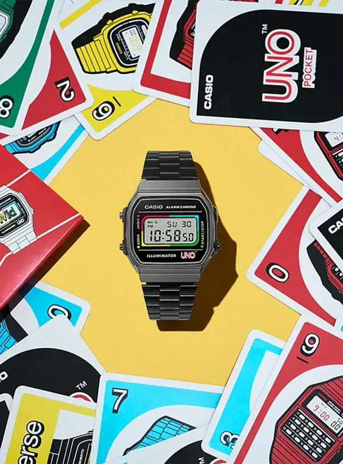 aiwatch_A168WEUC-1ADR - CASIO VINTAGE x UNO, Montre Casio A168WEUC-1ADR - Design Classique et Fonctionnalités Pratiques
