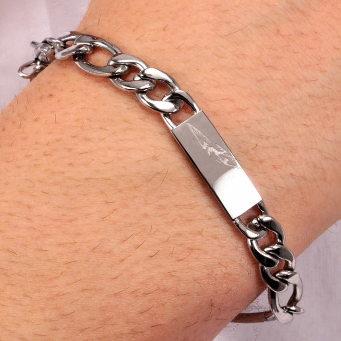 Bracelet Homme Sector SAFT57 - Inoxydable avec Boucle Mousqueton - 22 cm en Argent