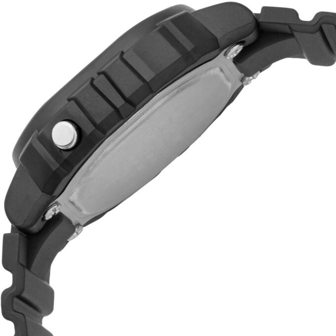 Montre Casio Résine Noir – Dimensions Compactes – Bracelet en Résine – Chronomètre 1/100 Sec – Alarme Quotidienne – Lumière LED Ambre – Calendrier Automatique – Étanchéité – Autonomie 5 Ans – Design Léger et Polyvalent.