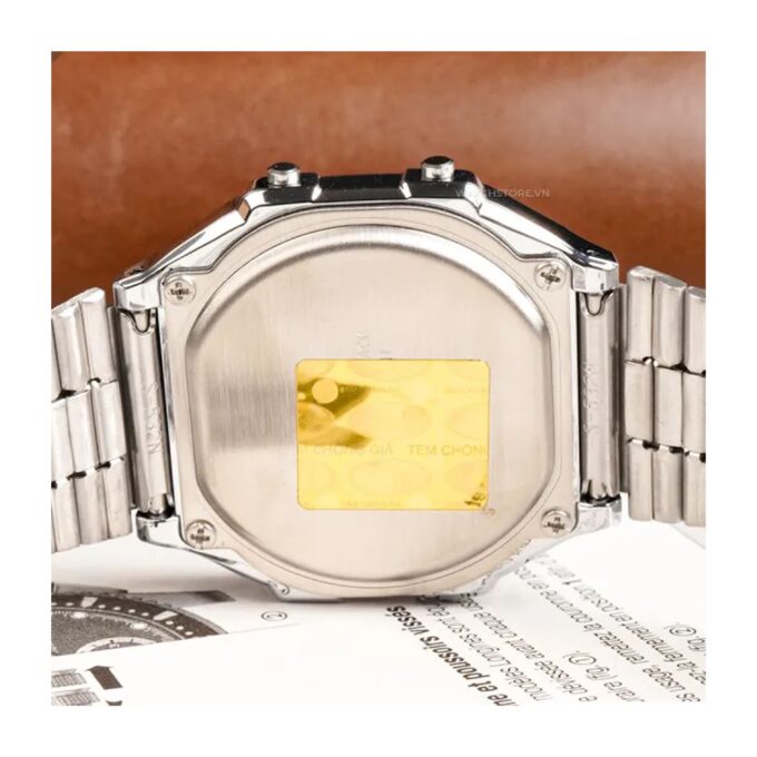 Montre Classique Homme Casio A168WA-5AYDF - Bracelet Acier Inoxydable, Affichage Digital, Rétroéclairage LED, Étanche - Argent - Référence A168WA-5AYDF