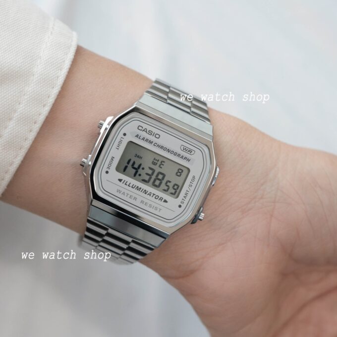 Montre Classique Homme Casio A168WA-8AYDF - Bracelet Acier Inoxydable, Affichage Digital, Étanche, Style Vintage - Argent - Référence A168WA-8AYDF