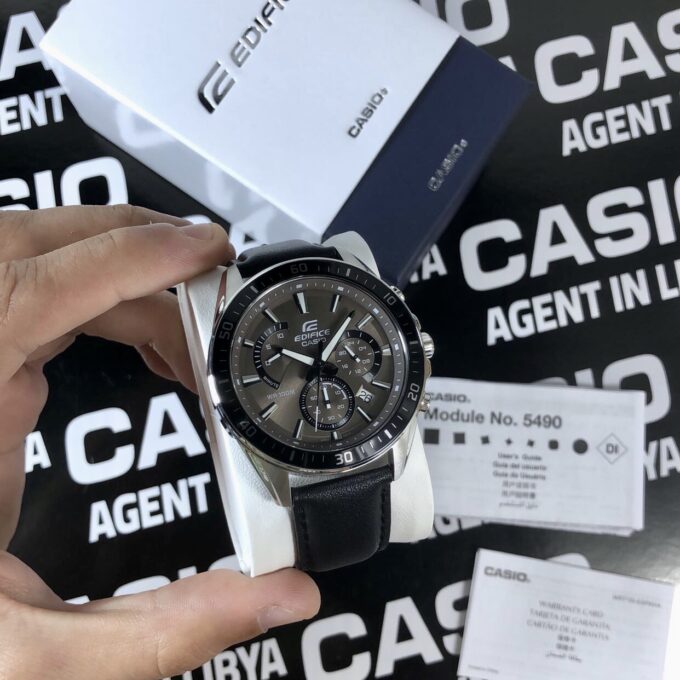 Casio Edifice Chronographe - Bracelet en cuir - Chronographe, Indicateur de date, Verre minéral, Résistant à l'eau - Montre Homme - EFR-552L-5AVUDF - Noir