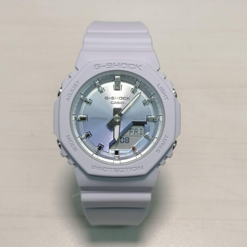 montre classique casio g shock homme résistante aux chocs, Étanche, multifonction résine bleu et argent réf. gma p2100sg 2adr