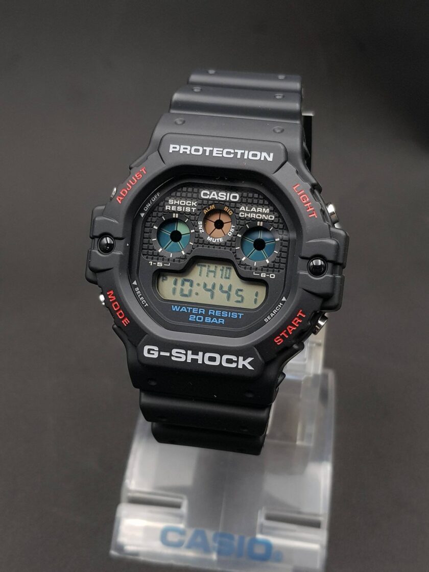montre classique homme casio dw 5900 1dr résistante aux chocs, Étanche 200m, chronographe, alarme résine noire référence dw 5900 1dr