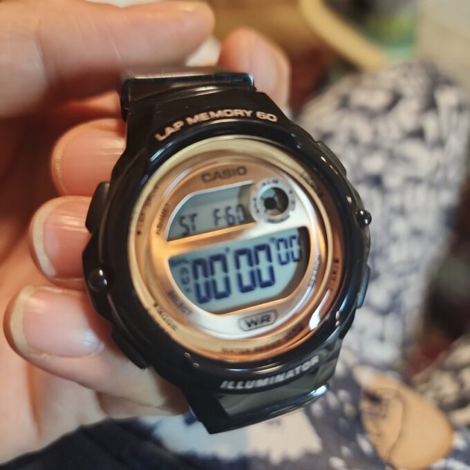 Montre Classique Homme - Casio LWS-1200H-1AVDF - Quartz, Étanche, Chronomètre, Alarme - Résine Noire