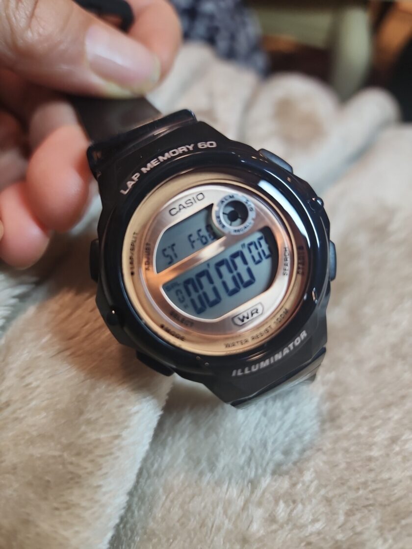 montre classique homme casio lws 1200h 1avdf quartz, Étanche, chronomètre, alarme résine noire