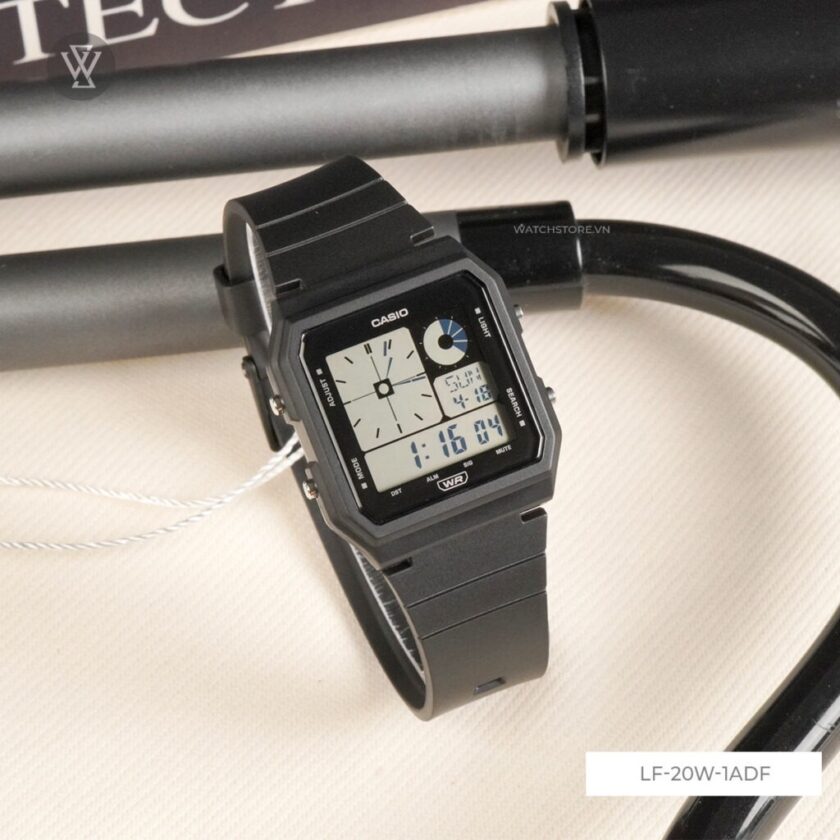 montre classique lf 20w 1adf homme design Élégant, résistante à leau, bracelet silicone argenté
