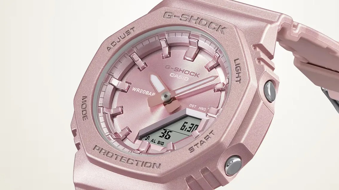 montre classique casio g shock femme résistante aux chocs, Étanche 200m, double led, design rose nacré résine biosourcée gma p2100st 4adr