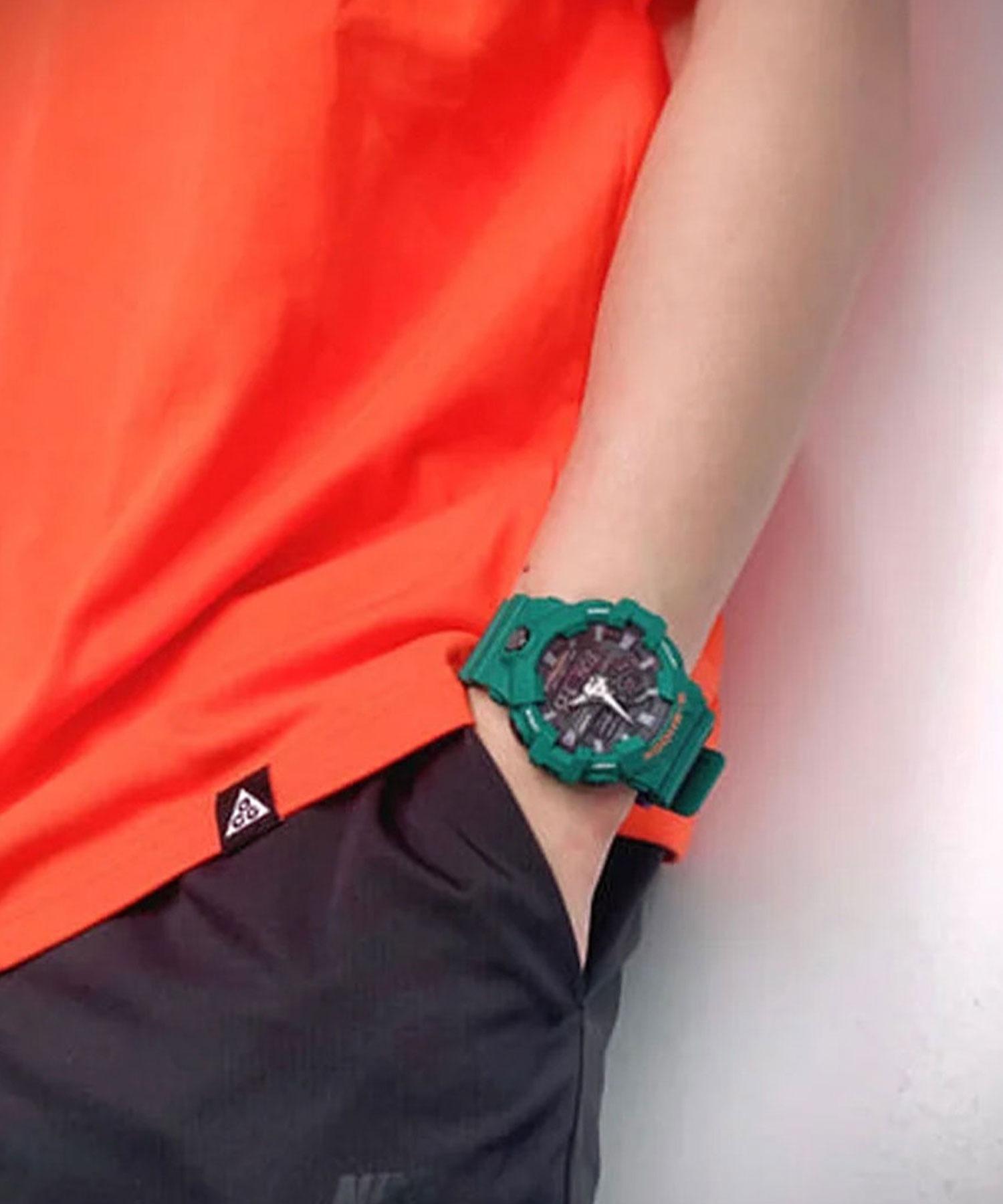 montre sport homme casio g shock analogique et digitale résistante aux chocs, Étanche 200m, chronomètre, rétroéclairage résine vert ga 700sc 3adr