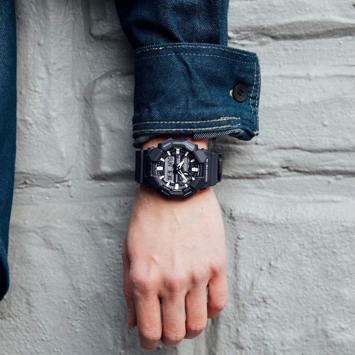 montre analogique digitale g shock homme résistante aux chocs, Étanche 200m, batterie 10 ans, led haute luminosité bio résine noir référence ga 010 1adr