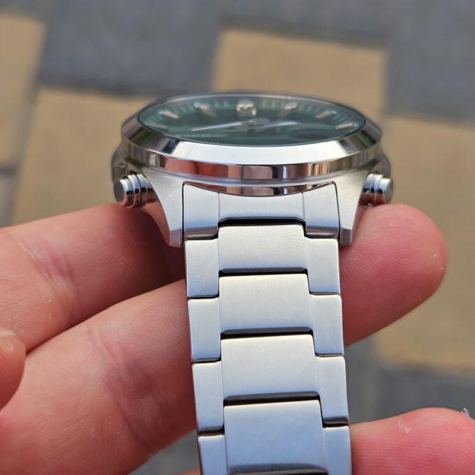 Montre Classique Homme - Casio Edifice EFV-C120D-3ADF - Acier Inoxydable, Bracelet Métal, Multifonction, Étanche, Cadran Vert