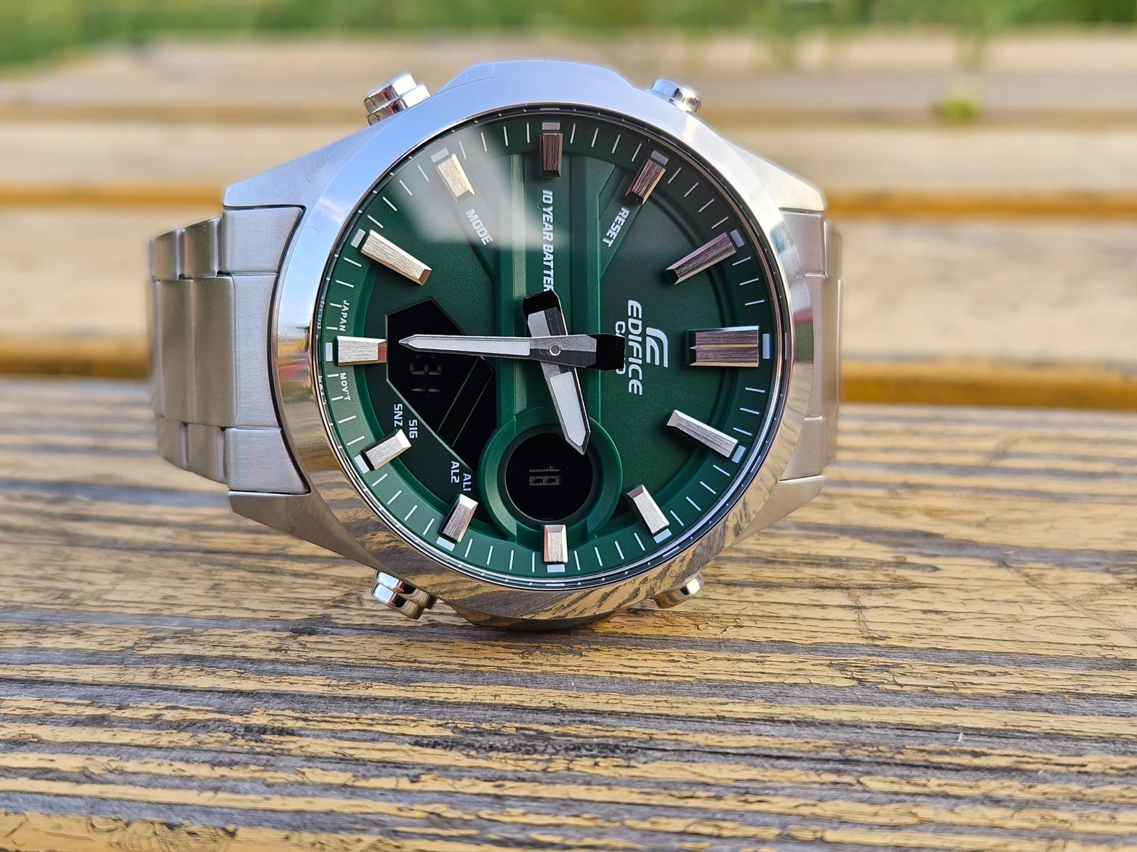 montre classique homme casio edifice efv c120d 3adf acier inoxydable, bracelet métal, multifonction, Étanche, cadran vert