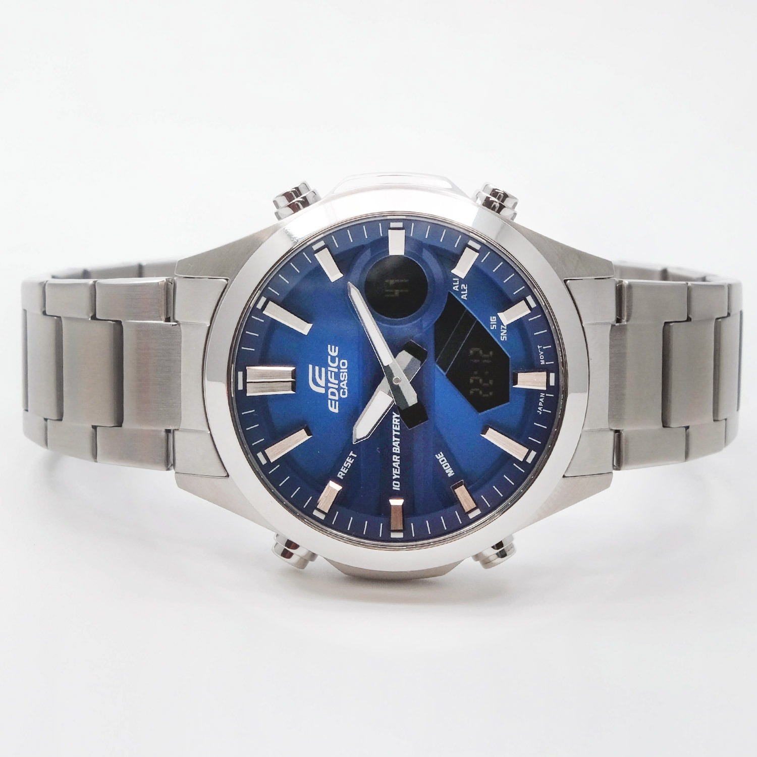 montre classique homme casio edifice efv c120d 2adf acier inoxydable, chronographe, Étanche 100m, bracelet métal bleu argenté référence efv c120d 2adf