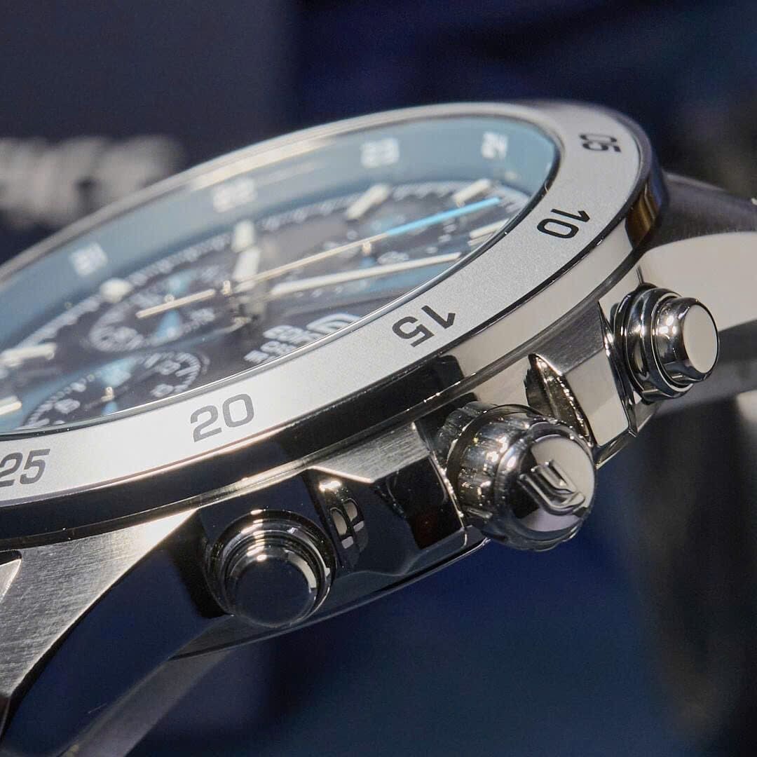 montre sport homme casio edifice analogique chronographe cadran bleu grisâtre efr 526d 2avudf