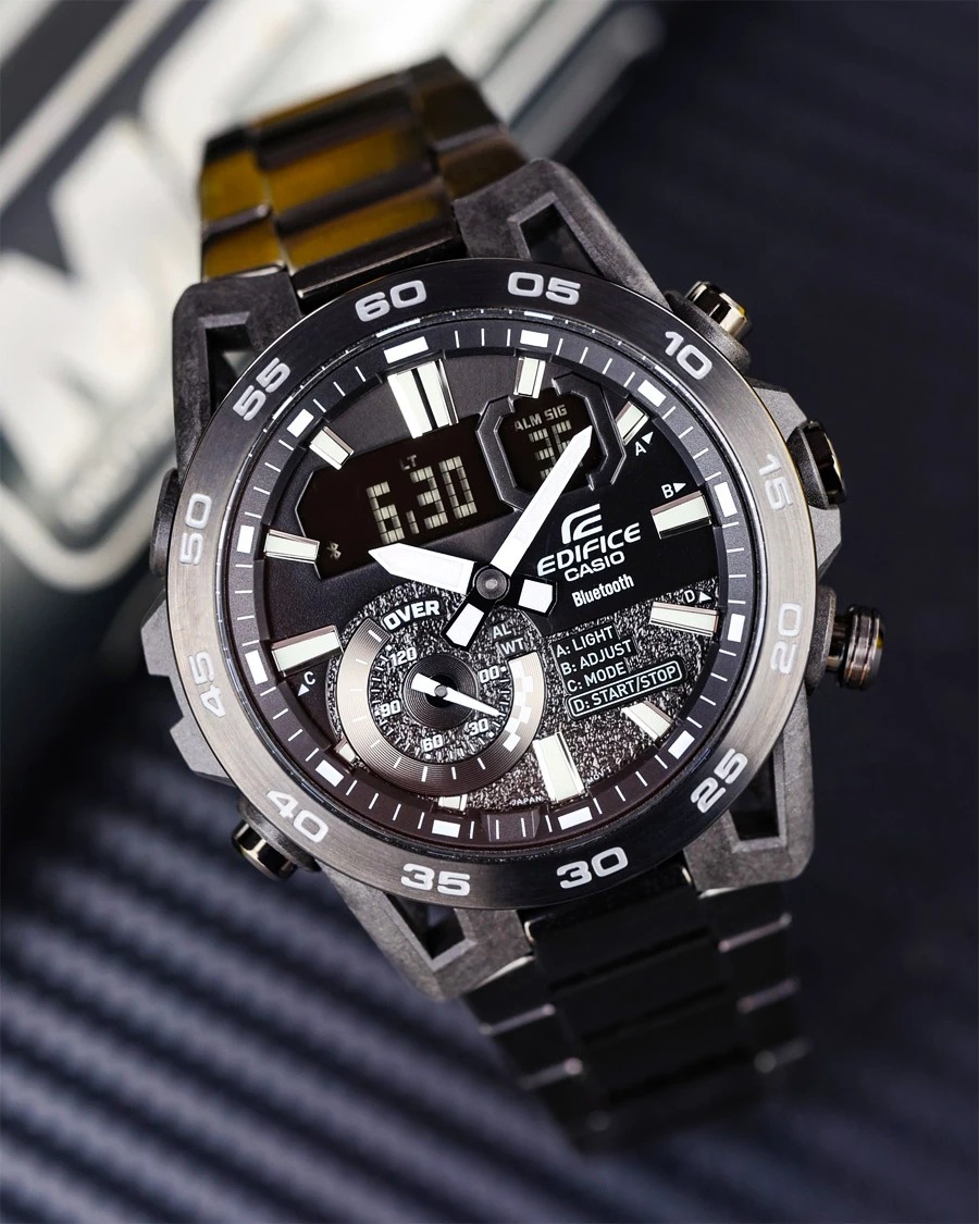 montre classique homme casio edifice ecb 40bk 1adf – bluetooth, chronographe, Étanche, bracelet résine noire – référence ecb 40bk 1adf