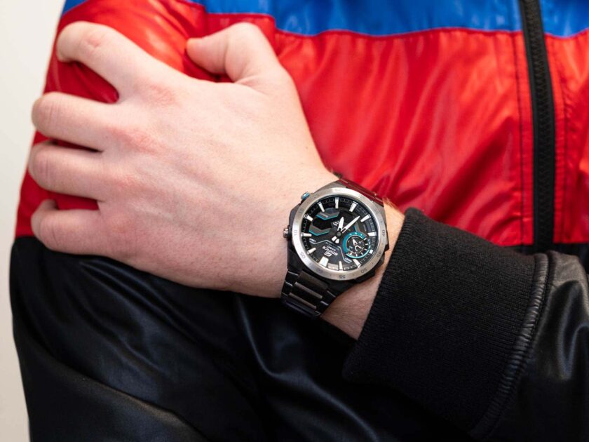 montre classique homme casio edifice ecb 2200dd 1adf – acier inoxydable, chronographe, Étanche, bracelet métal – argent – référence ecb 2200dd 1adf