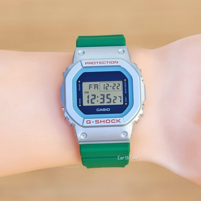 Montre Classique Homme - Casio G-SHOCK - DW-5600EU-8A3DR – Digital, Résistante aux chocs, Étanche 200m, Bracelet Résine – Gris – Référence DW-5600EU-8A3DR