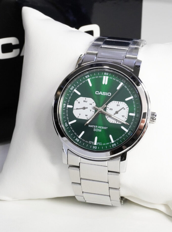 montre classique homme casio acier inoxydable, Étanche 50m, bracelet métal, cadran vert réf. mtp e335d 3evdf