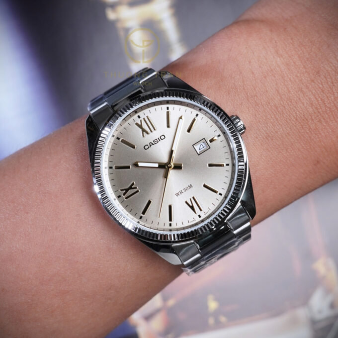 Montre Classique Homme Casio MTP-1302DD-9AVDF – Acier Inoxydable, Bracelet Métal, Cadran Doré, Étanche – Boutique Aïwatch