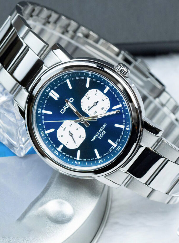 montre classique homme casio mtp e335d 2e1vdf acier inoxydable, bracelet métal, cadran bleu, Étanche référence mtp e335d 2e1vdf