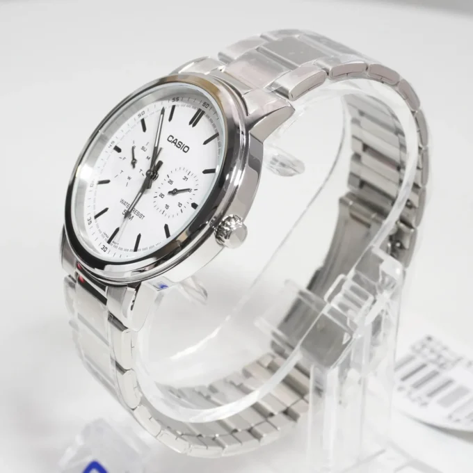 Montre Classique Homme Casio MTP-E335D-7EVDF – Acier Inoxydable, Bracelet Métal, Cadran Blanc, Étanche – Référence MTP-E335D-7EVDF