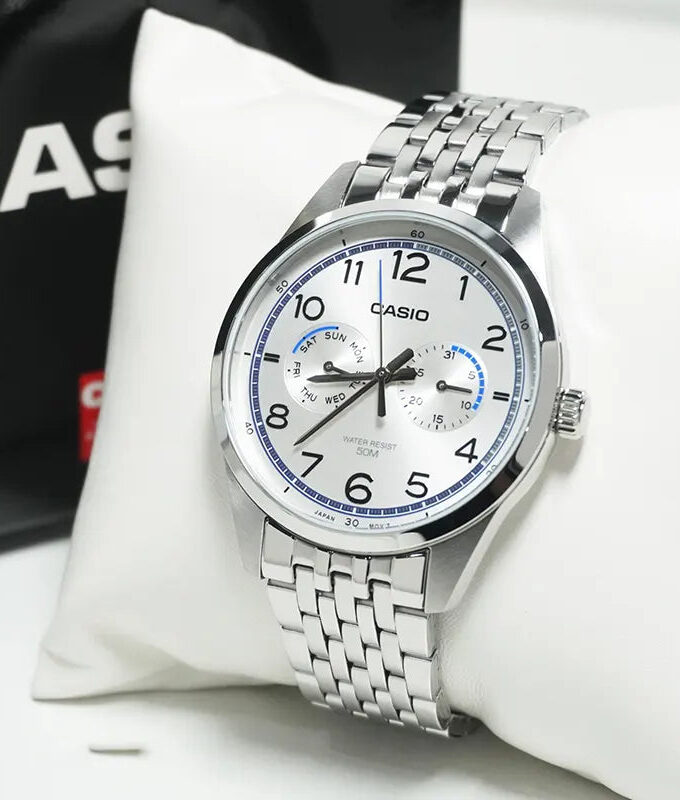 montre classique homme casio acier inoxydable, quartz, Étanche 50m, bracelet métal, cadran argenté référence mtp e340d 7avdf