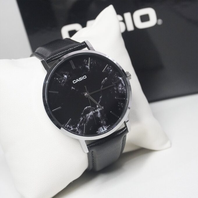 casio enticer hommes analogique cadran bracelet en cuir mtp vt01lm 1audf noir