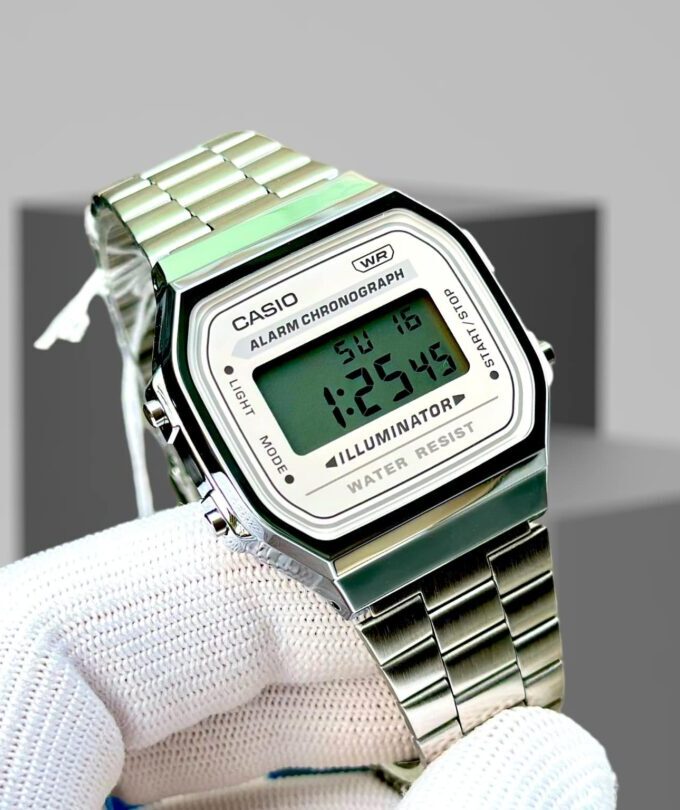 aiwatch_A168WA-8AYDF - Montre Classique Homme Casio A168WA-8AYDF - Bracelet Acier Inoxydable, Affichage Digital, Étanche, Style Vintage - Argent - Référence A168WA-8AYDF
