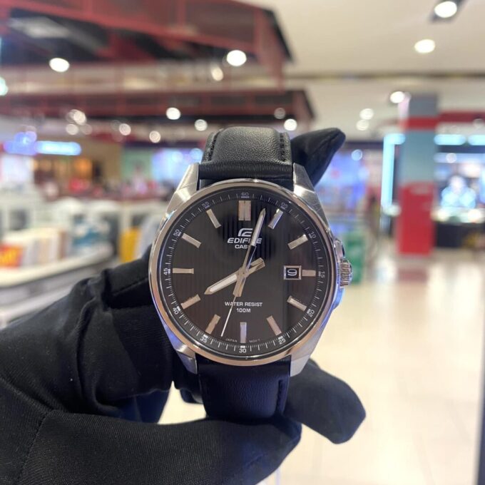 Montre Classique Homme - Casio Edifice - EFV-150L-1AVUDF - Bracelet Cuir Noir, Quartz, Étanche, Chronographe - Boutique Aïwatch