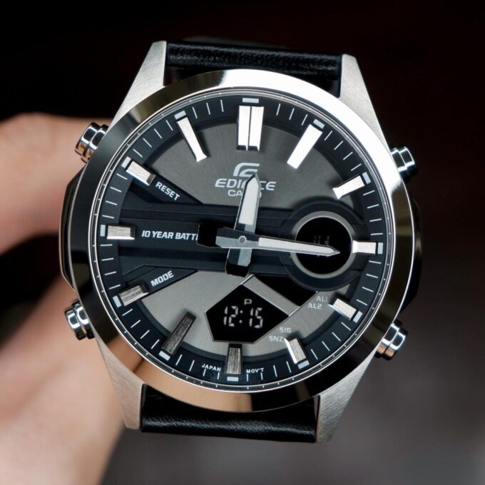 Montre Classique Homme - Casio EDIFICE - EFV-C120L-8ADF - Chronographe, Bracelet Cuir, Étanche 100m, Affichage Digital/Analogique - Noir Argent