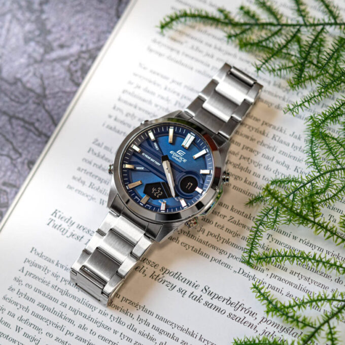 Montre Classique Homme - Casio Edifice - EFV-C120D-2ADF - Acier Inoxydable, Chronographe, Étanche 100m, Bracelet Métal - Bleu Argenté - Référence EFV-C120D-2ADF