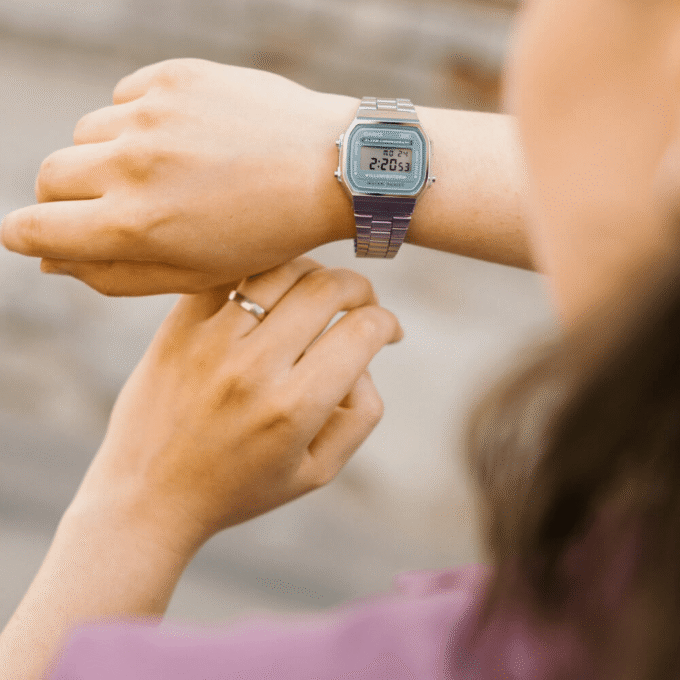 Casio Vintage - Numérique - Bracelet en Acier Inoxydable - A168WA-3AYDF